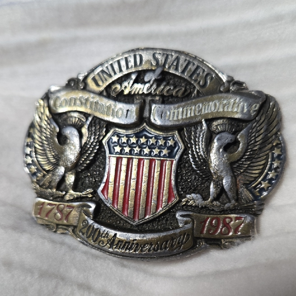 Vintage 1987 United States of America Constitution Commemorative Belt Buckle - Picture 1 of 7